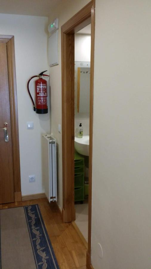 Apartamentos Chevere Granate Oviedo Dış mekan fotoğraf